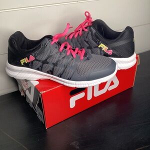 Fila Women's Gray Athletic Sneakers with Pink Laces and White Soles